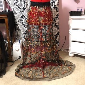 Floral Embroidered Maxi-Skirt